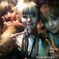 D-UNIT