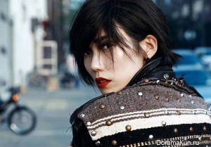 Tao Okamoto для Vogue China август 2011
