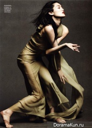 Liu Wen,Ming Xi и Sui He для Vogue China май 2012