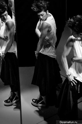 2PM_Wooyoung