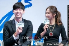 Lee Jong Suk-Yuri