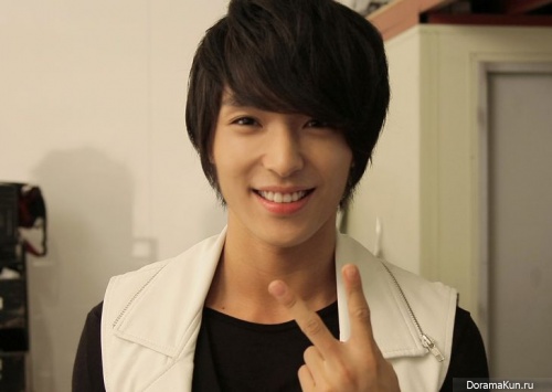 Choi Jong Hun F.T. Island
