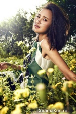 Zhang Xin Yi