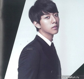 C.N.BLUE