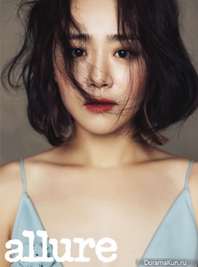 Moon Geun Young