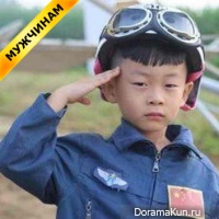 Самому юному пилоту в мире исполнилось пять лет