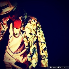 Show Luo Show Luo