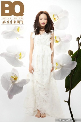 Tong Liya для BQ April 2012