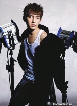 Aaron Yan для Cosmopolitan 2013