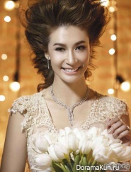 Siwat Chotechaicharin и Amy Klinprathum для WE February 2014