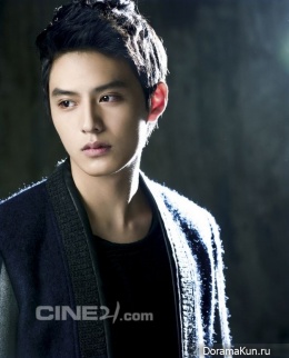 Do Ji Han для Cine21 2016