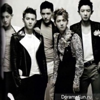 EXO-K в журнале ‘High Cut’