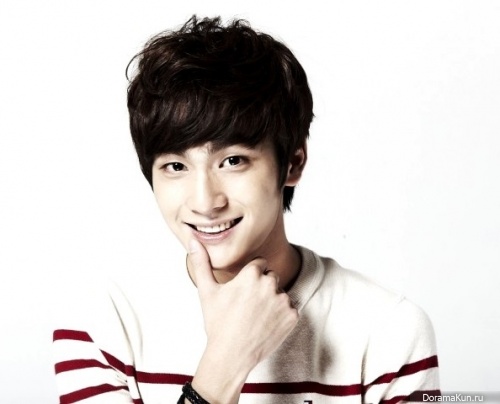 Jo Yoon Woo