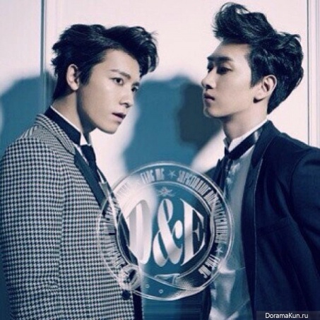 SUPER JUNIOR