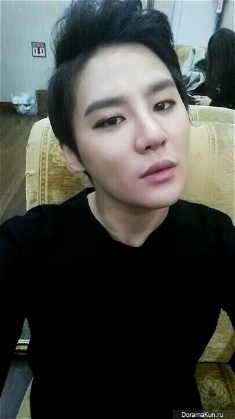 Джунсу из JYJ Джунсу из JYJ