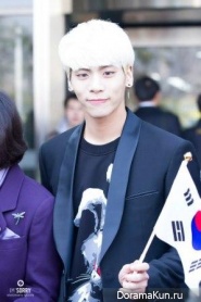 SHINee SHINee