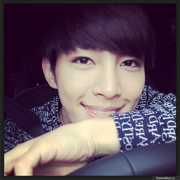 Aaron Yan Aaron Yan