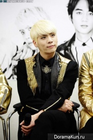 SHINee