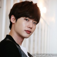 Lee Jong Suk