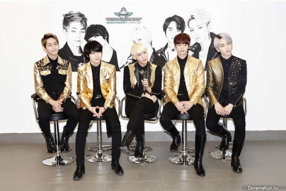 SHINee