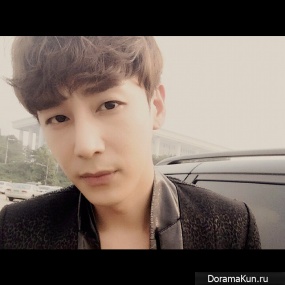 Jin Yi Han Jin Yi Han