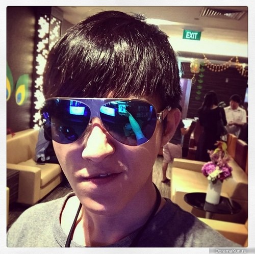 Aaron Yan Aaron Yan