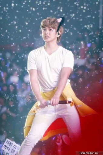 Сонмин из SUPER JUNIOR Сонмин из SUPER JUNIOR