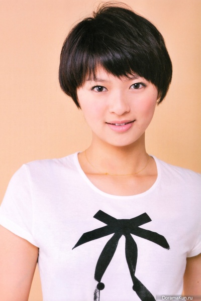 Nana Eikura
