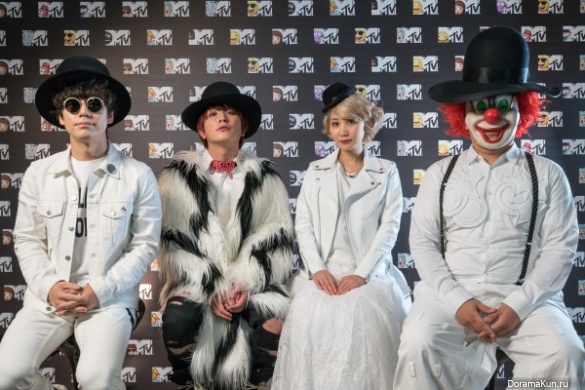 SEKAI NO OWARI