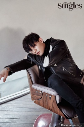 Chen (EXO) для Singles March 2017