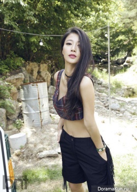 Hwang Bo для BNT International 2017