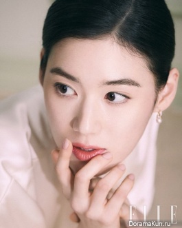 Jung Eun Chae