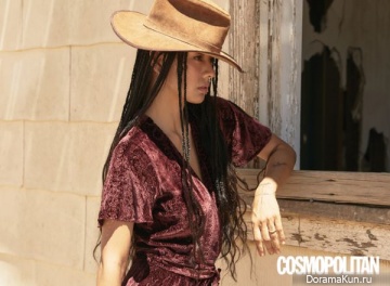 Lee Hyori для Cosmopolitan August 2017