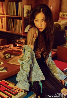 SHINee (Taemin), SNSD (Taeyeon) для Singles September 2017