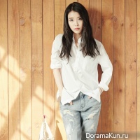 IU