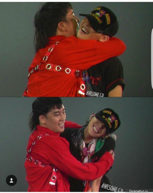 G-Dragon and Seungri