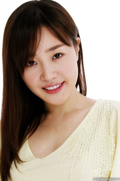 Uhm Ji Won