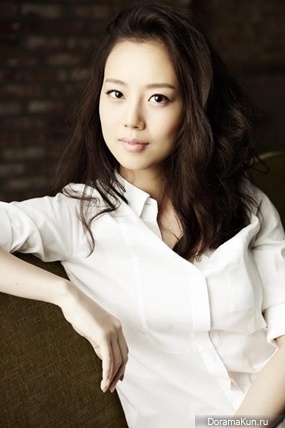 Moon Chae Won