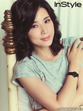 Lee Bo Young
