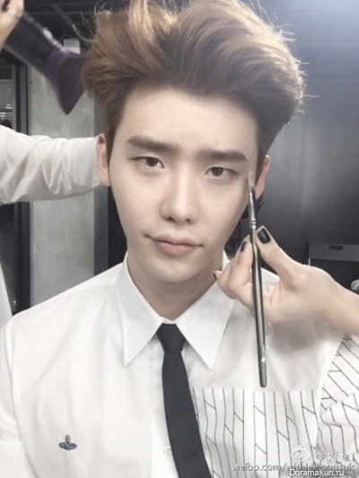 Lee Jong Suk