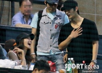 Seo In Gook & Yoona (Girls' Generation)
