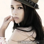 Park Si Yeon
