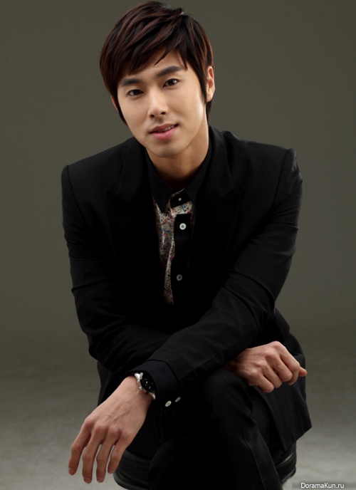 Jung Yunho
