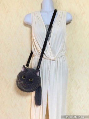 women's handbag