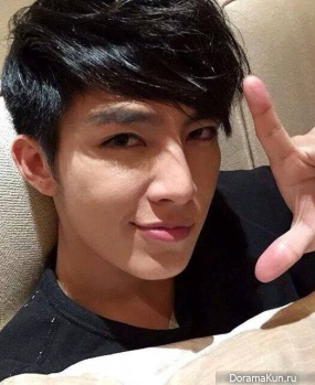 Aaron Yan