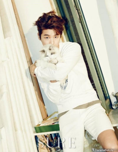 Kang Min Hyuk