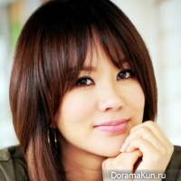 Uhm Jung Hwa