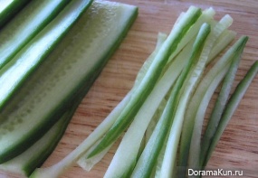 Cucumber salad and squid