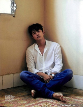 Taecyeon (2PM) для Singles May 2017 Extra