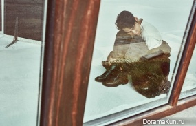 Yuan Hong для Vogue August 2016